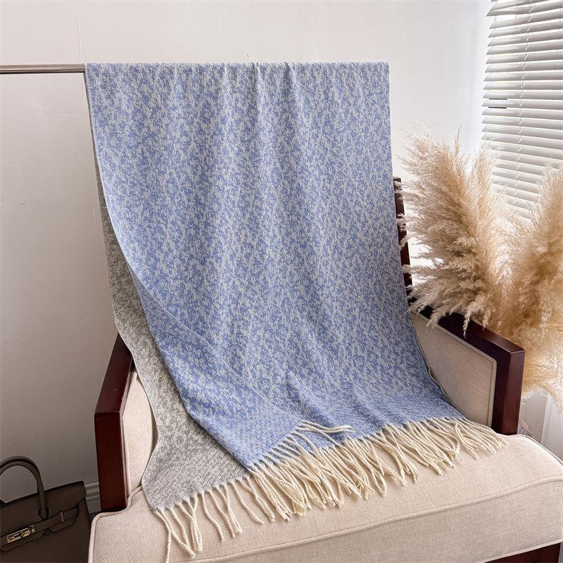 Elegant Cashmere Scarf for Women Breathable & Warm, Windproof, Non-Stretch, Perfect for Autumn & Winter, Large Thick Plaid Wrap for Going Out