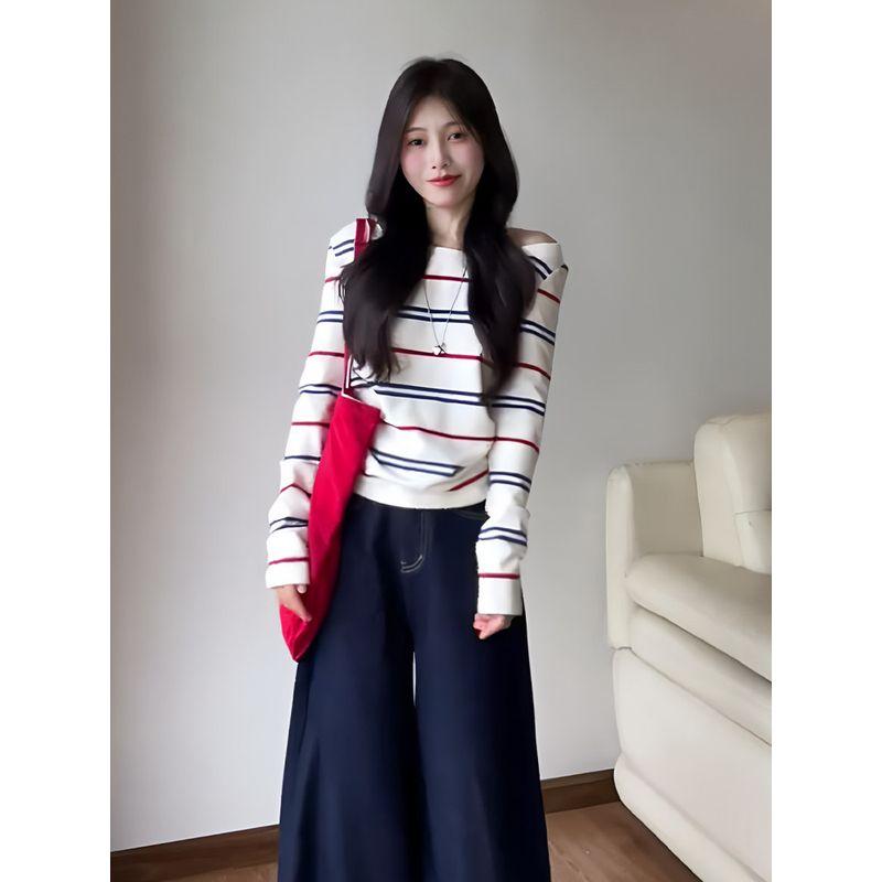 Korean-Style Diagonal Collar Striped Long-Sleeve Knit Top for Women, Early Spring Slim-Fit Versatile Top, Casual Short Off-Shoulder T-Shirt