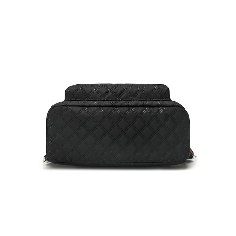 Quilted Women's Large Capacity Outdoor Backpack