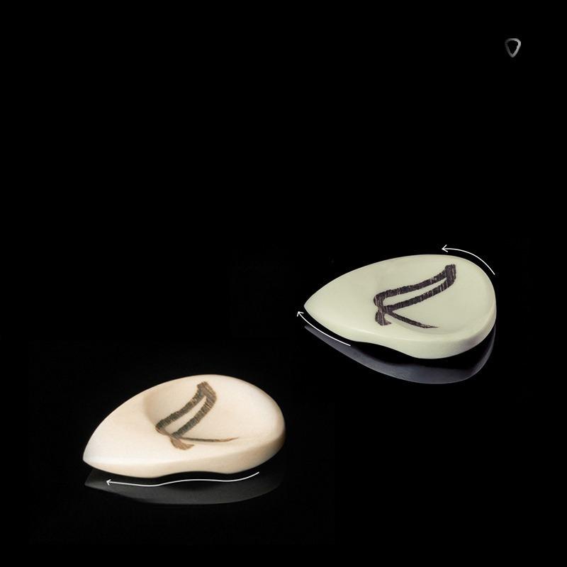 Italian Handcrafted Guitar Pick Premium Handmade Plectrum Durable Musical Instrument Accessory for Acoustic Electric Bass Guitar