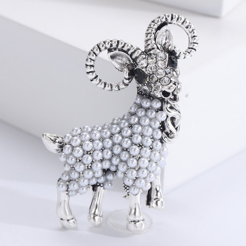 Get Rich Immediately," European and American Fashion, Twelve Zodiac Horse Pins, Accessories, Personalized Brooch with the Meaning of Immediate Success