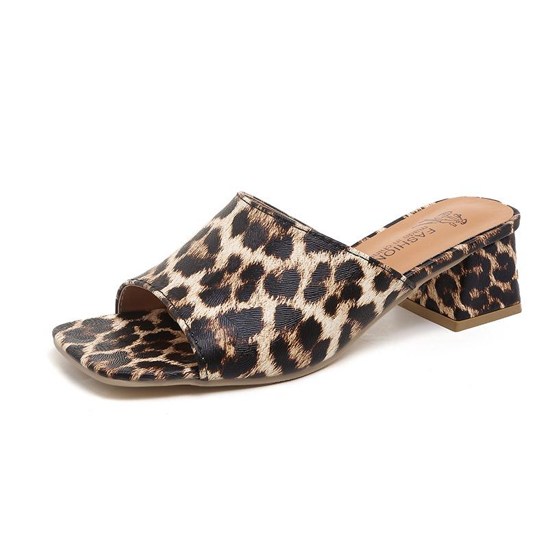 Foreign trade European and American style sexy square head medium heel slippers women's summer new leopard print thick heel fashion cool slippers A