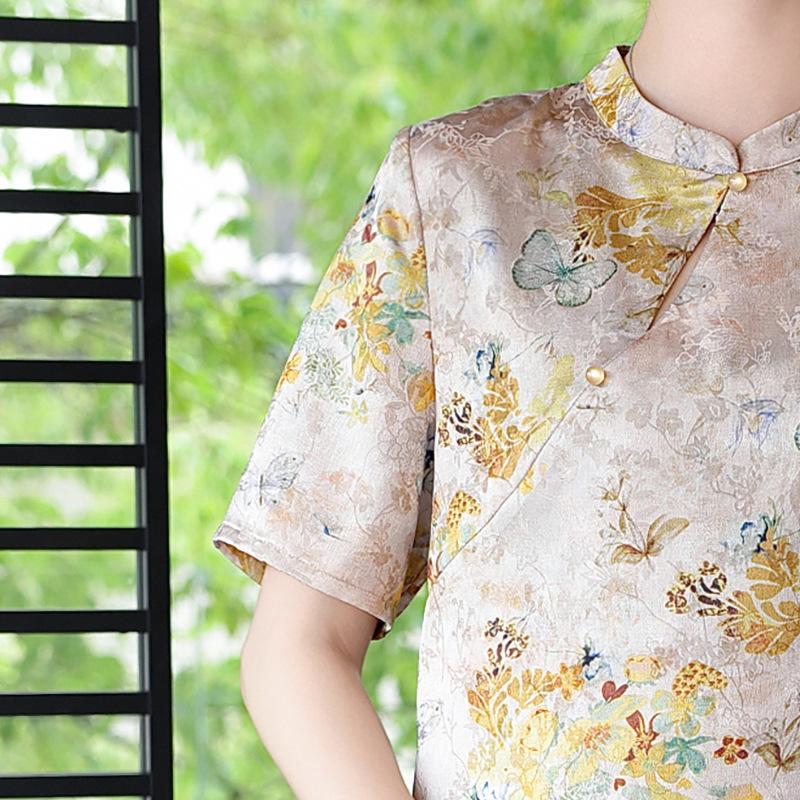 New Summer Qipao Blouse Set for Mothers: Stylish Short-Sleeved Two-Piece Outfit for Middle-Aged and Elderly Women
