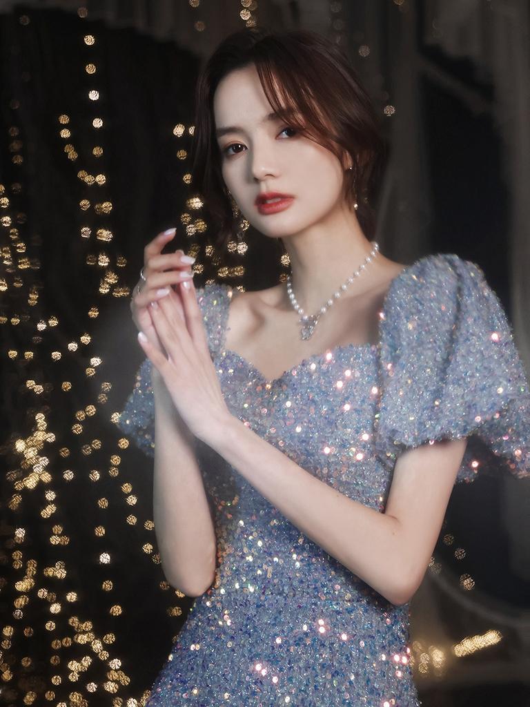 Evening Dress Sequined Style Light Luxury Niche Dress Skirt Female Banquet Temperament Celebrity Sense Host Performance Clothes