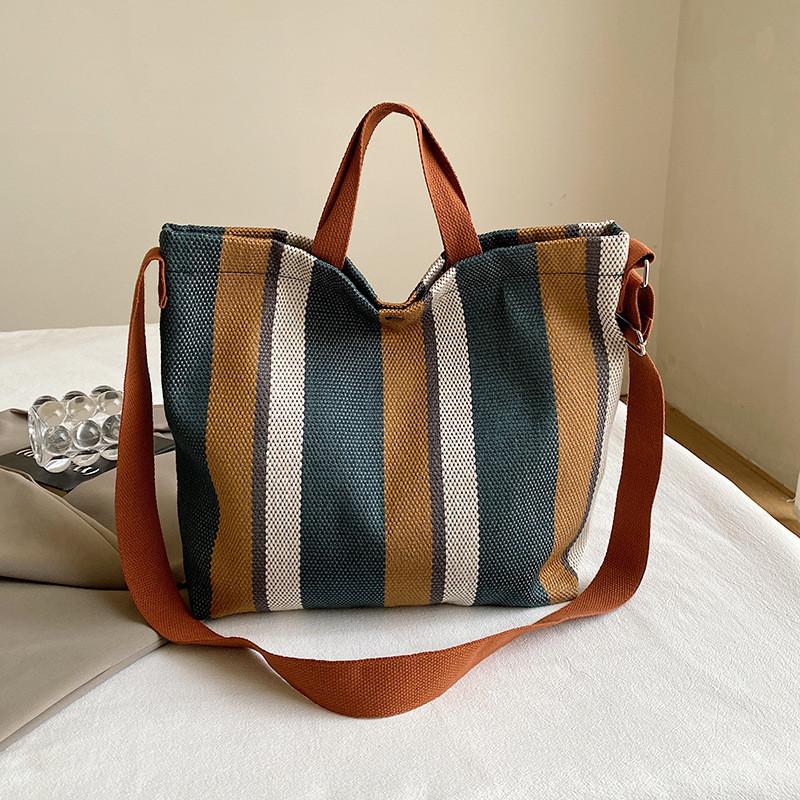 

Stylish Large Capacity Korean Shoulder Bag For Autumn Unique Tote Fashionable Shopping Bag синій