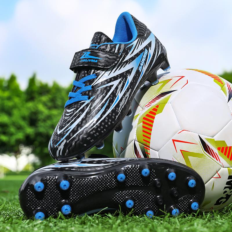 Kids Football Shoes Ultralight Training Fast Futsal Soccer Studded Shoes Outdoor Non Slip Professional Football Field Boots New