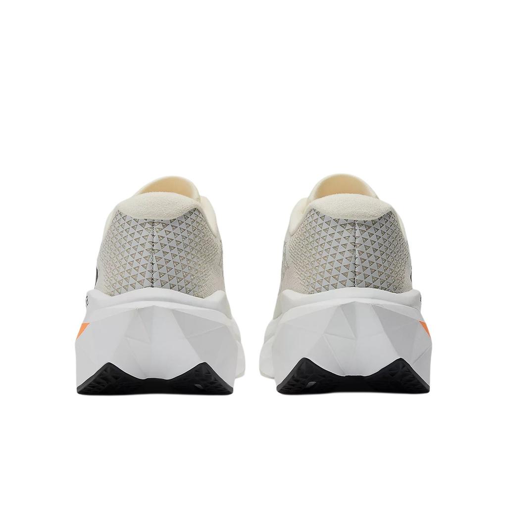 New Balance FuelCell SuperComp Trainer v3 Men Angora Hot Mango Black MRCXCA4