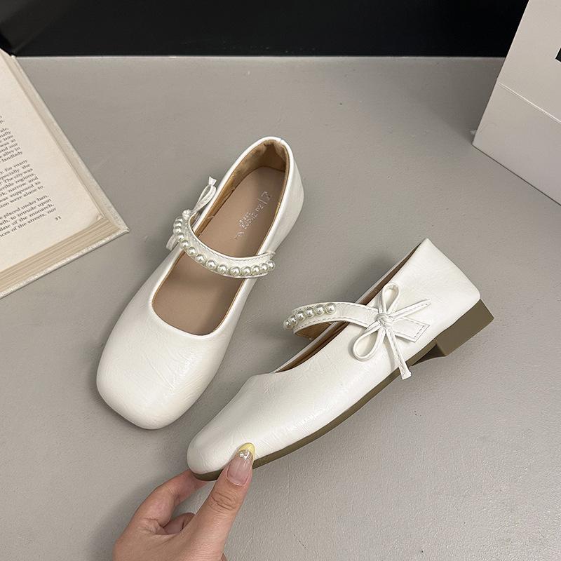 

Beautiful flat-soled single shoes women s new summer skirt Mary Jane shoes ballet beanie shoes small leather shoes 35