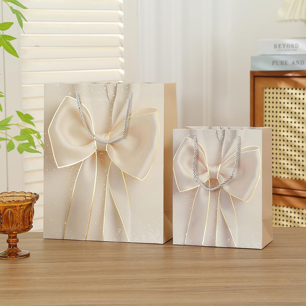 20pcs Luxury Bow Gift Bags Gold Foil Paper Gift Packaging Bags with Handles for Holiday Wedding Birthday Party Gifts