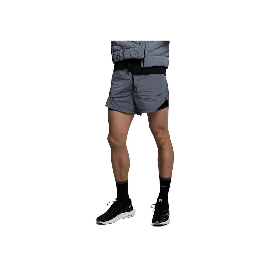 Nike Dri-FIT ADV Running Division Bequeme Weiche Vielseitige Shorts Herrenshorts Reflektierend-Silber Schwarz FZ1124-035