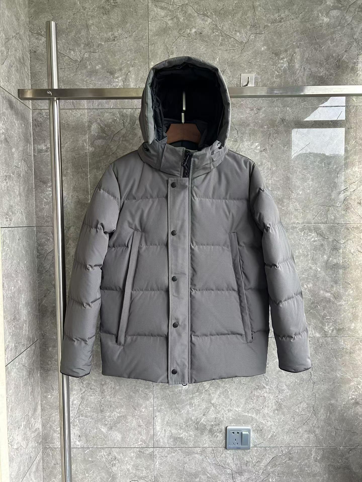 2048M Wyndham Men`s Canadian Goose Down