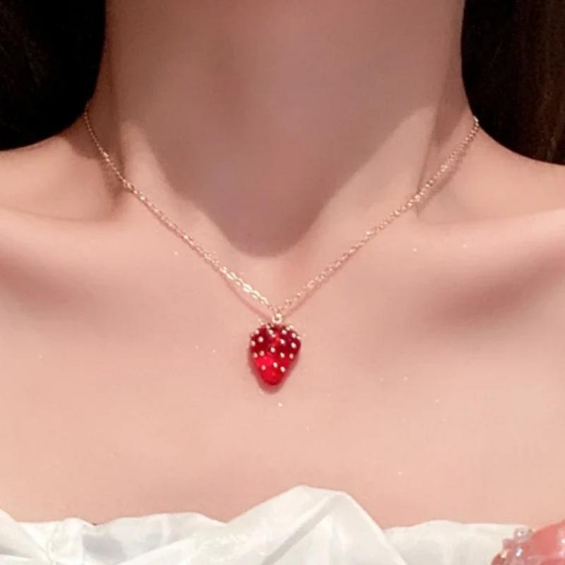 Современные украшения Милый корейский темперамент Красная клубника Подвеска Ожерелье Для женщин Вечеринка Подарки Тренд Новый