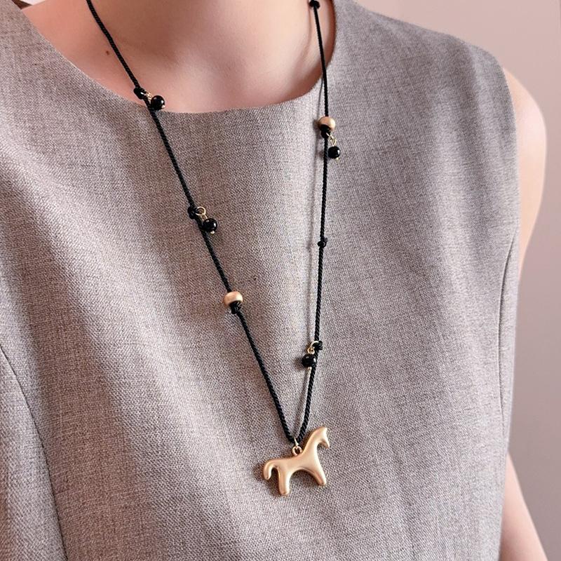 Cute Smooth Surface Matte Color Cartoon Horse Multicolor Beads Pendant Necklaces For Women Adjusting Rope Sweater Chain