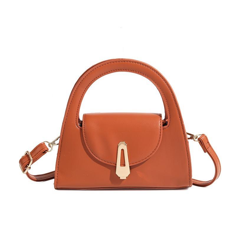 Niche High-End Handbag for Women New Semi-Circle Shoulder Bag Versatile Commuter Retro Lock Crossbody Bag Trendy