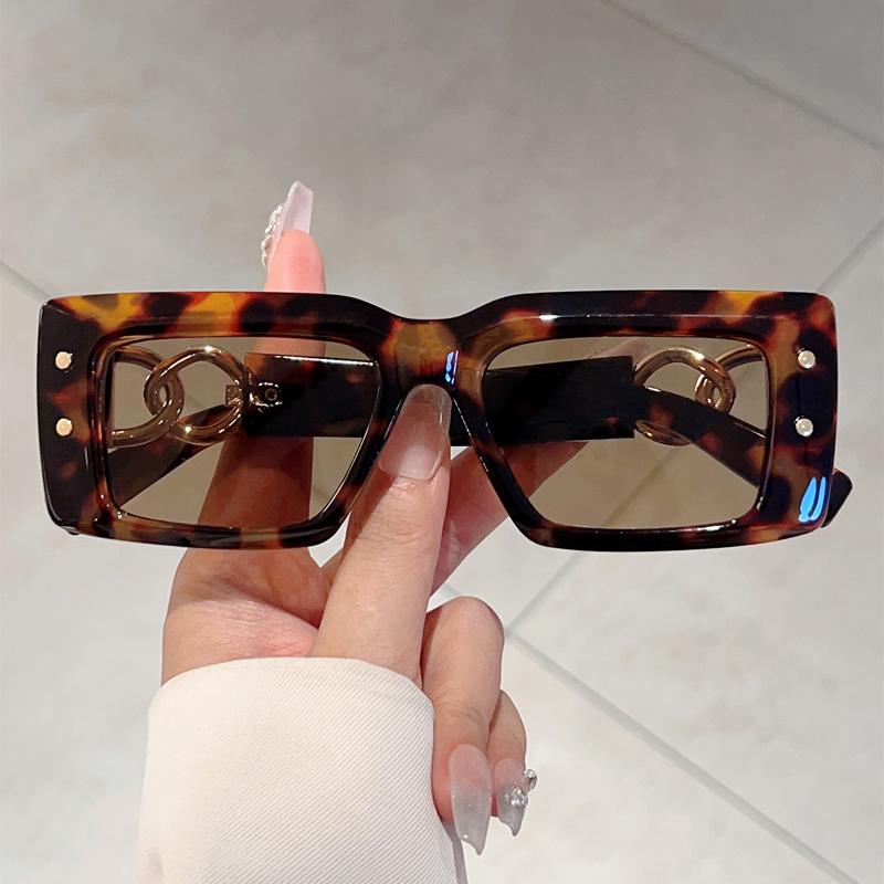 Vintage Rectangle Black Shades Women Trendy Retro Punk Decor Sunglasses Stylish Leopard Vacation Beach Sun Glasses
