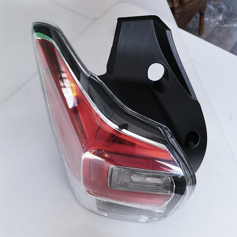 84912-SG130 Left LED Rear Tail Light Assembly for Subaru Forester SJ