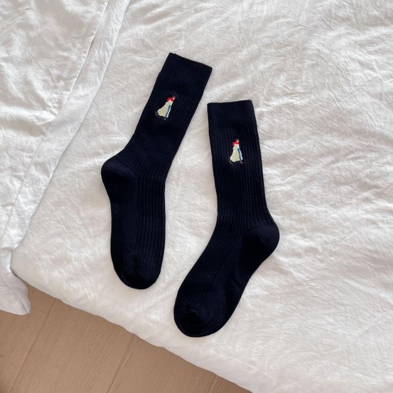 Little Girl Embroidered Mid-calf Socks Sketch, Simple Style, High-quality Pile Socks, Double-needle Embroidered Socks for Girls