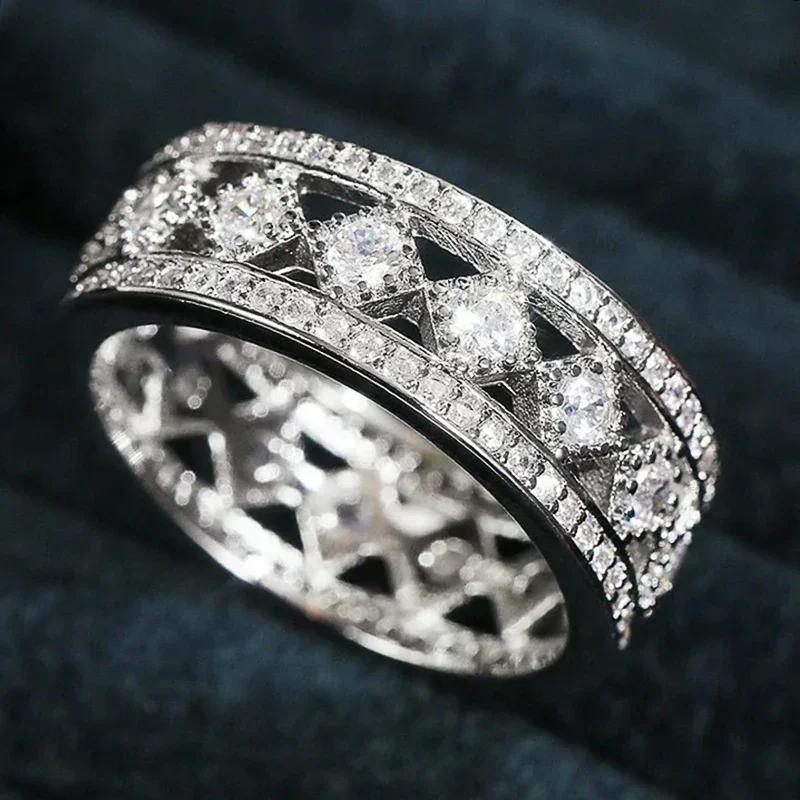 Neue Mode Schlichte Damen Eheringe Ringe Ausgehöhltes Design Vollständig mit Zirkonia ausgefasst Versprechen Party Statement Schmuck