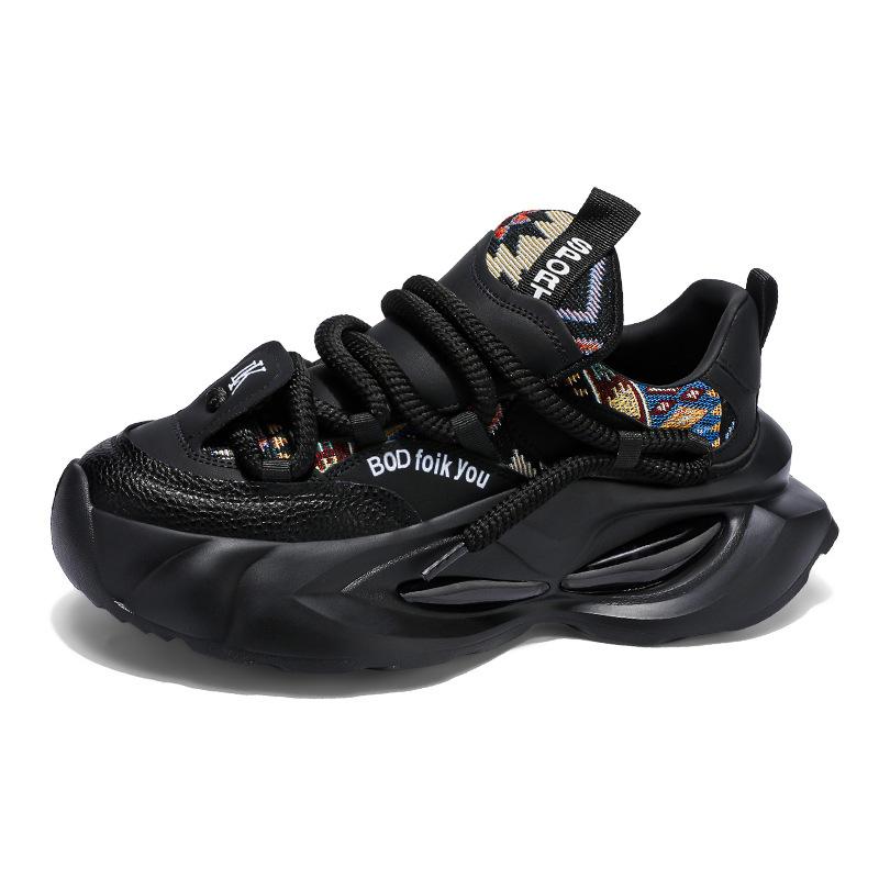 

Корейская версия мужской моды однотонные маленькие белые туфли в студенческом стиле на шнуровке повседневные туфли на платформе для отдыха на открытом воздухе с низким верхом спортивные туфли для пап 44