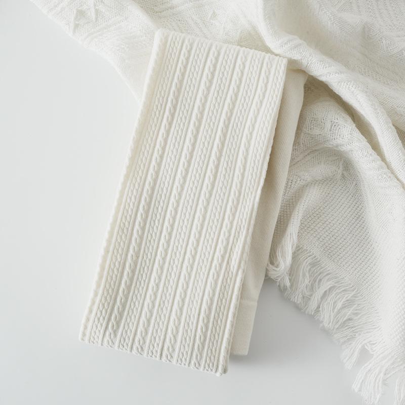 Women's Japanese Retro Cable Knit Fleece-Lined Stirrup Leggings - Autumn/Winter Style White Pantyhose