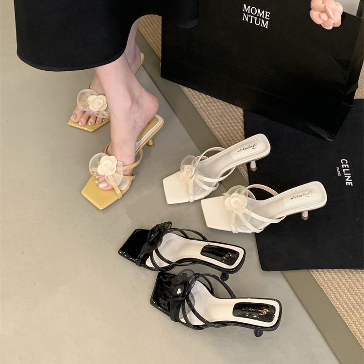 French one-word with square head open-toed sandals women's stiletto high heels fairy style 2025 summer new flower slippers