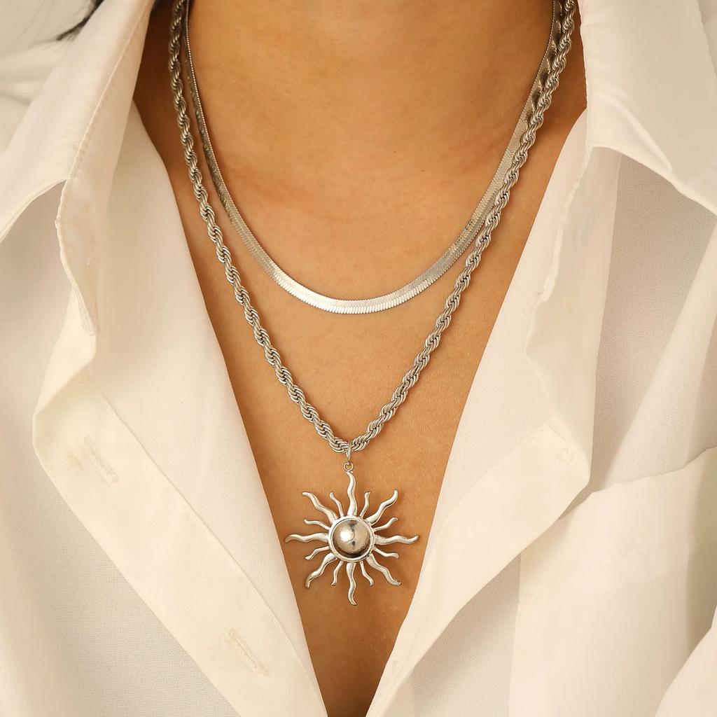 Exaggerated Big Sun Pendant Necklace for Women Trendy Double Layer Snake Bone Chain Necklace Summer Jewelry Accessories