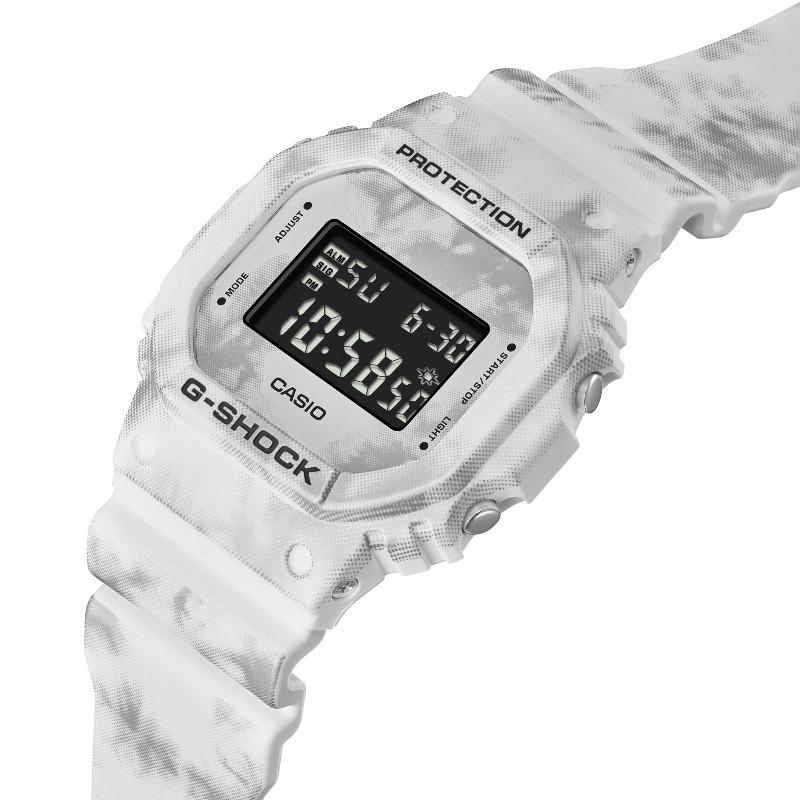 Casio Men's Resin 200M Water Resistant Shock Resistant Alarm Quartz Watch DW-5600GC-7
