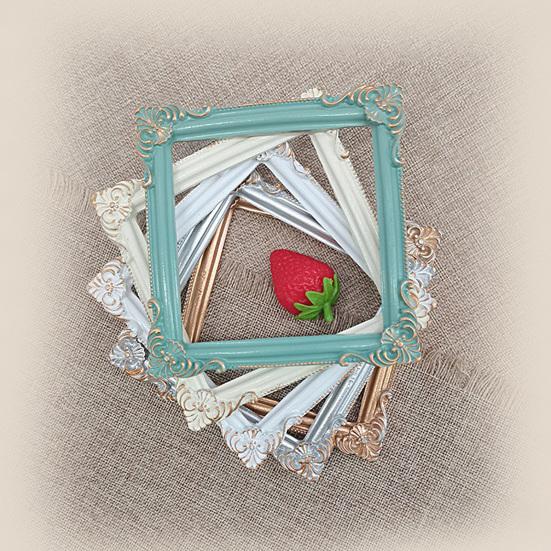 Photo Frame Nordic Style Embossment Handmade Photo Backdrop Resin INS Retro Mini Picture Display Stand Photography Prop