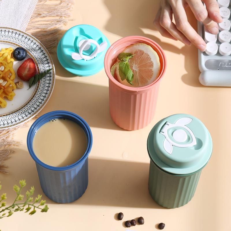 Simple Plastic Water Bottle Sealed Portable Coffee Cup for Office Outdoor 350ml KTY