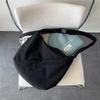 New nylon messenger bag female niche casual dumpling bag trend large capacity shoulder commuter bag