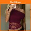 Canotta sexy con inserti in pizzo e scollo asimmetrico per lo streetwear estivo