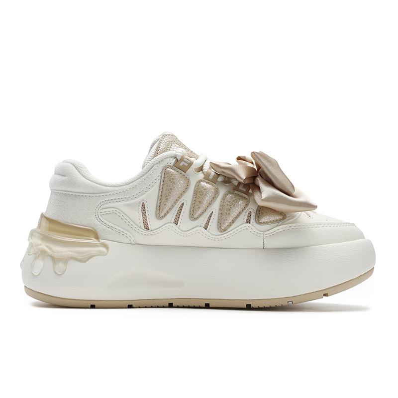 Fila Moderno Carrot WG Bow Accessories Cute Sweet Casual Simple Fashion Trendy Daily Versatile Durable Low-Top Sneakers Women sneakers F12W511226FGF