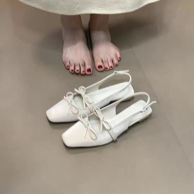 Sapatos de mulher – Sandálias