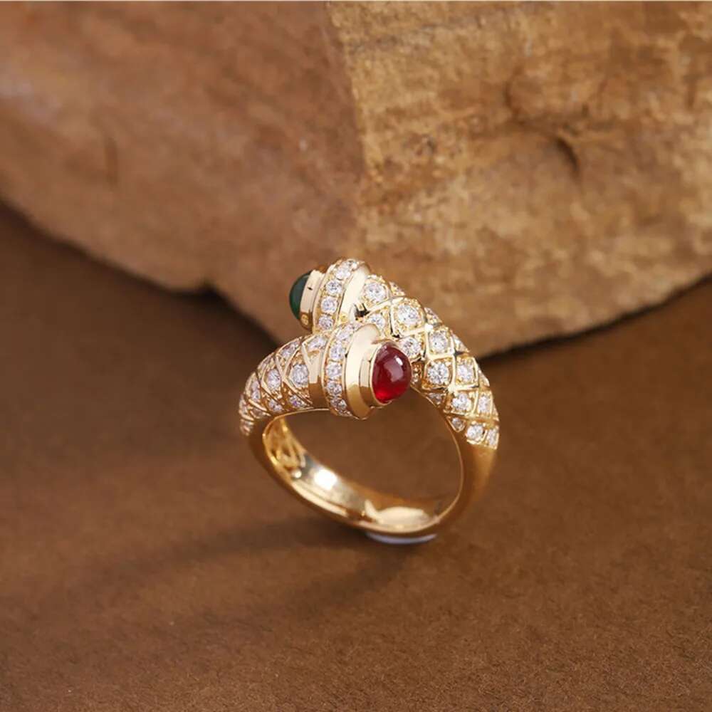 Wosikate Vintage Court Style 18K Gold Plated Ring For Women Wedding Jewellery Ladies Finger Ring Engagement Party Gift