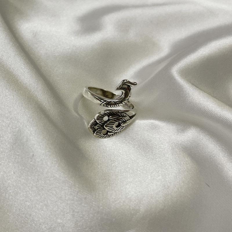 

Винтажное объемное женское кольцо с павлином, живое вязаное крючком кольцо-свитер, артефакт, ювелирное изделие