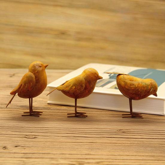 3 Pcs Rusty Metal Bird Figurine Vintage 3D Bird Sculpture Farmhouse Outdoor Decoration for Patio Yard Garden