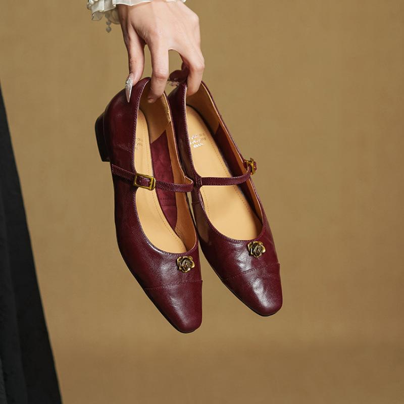 New Low-top Shallow-mouth Leather Single Shoes, Comfortable Low-heeled Single Shoes, Women's Head and Foot Pedal, Comfortable Beef Tendon So