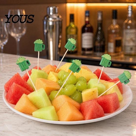 Disposable Cocktail Tags 100PCS Cocktails Tags, Green Beer Decor Bamboo Hygienic Food Picks, Handheld Toothpicks, for Snacks Sandwiches Cupcake
