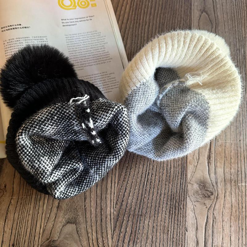 Knit Hat For Women With Vintage Houndstooth Pattern And Warmth For Autumn Winter Fashion