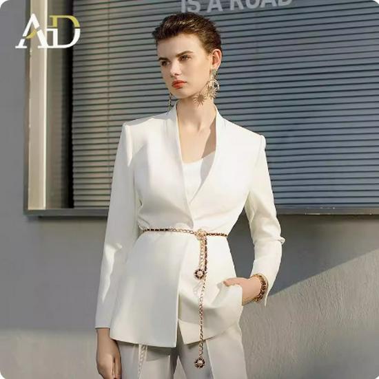 Women's High-End Formal White Suit with Micro-Flare Pants: Spring/Autumn Slim Fit