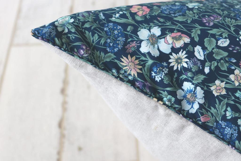 DDintex FLORET LONDON Cushion Cover, Rachel Meadow, Navy, 45x45cm [Liberty Print]
