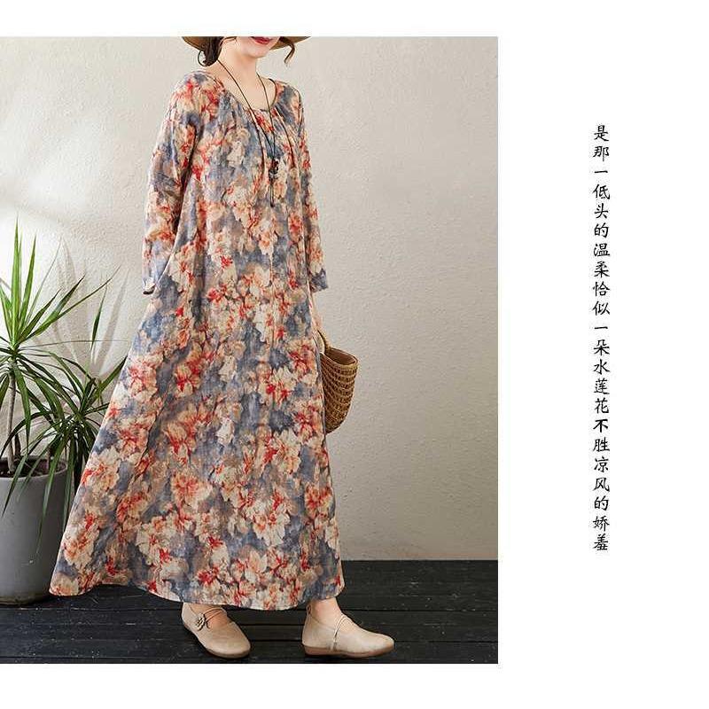 2025 New Round Neck Minimalist Long Sleeve Extra Long Dress Vacation Style