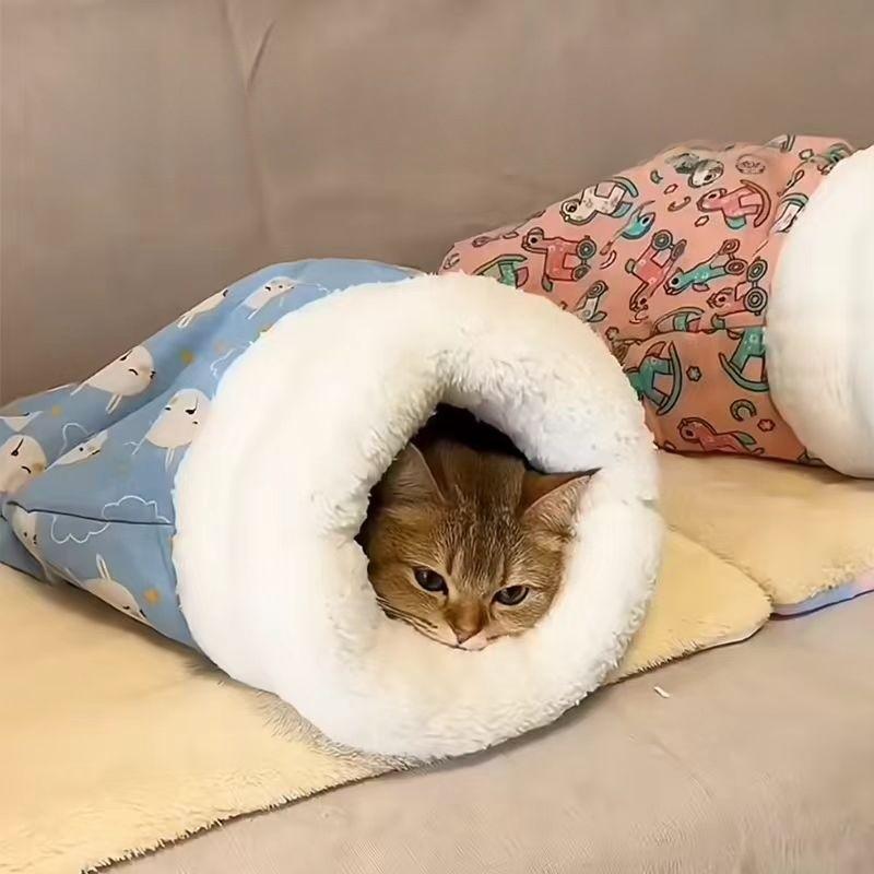 Cat Bed Winter Enclosed Plush Blanket With Warmth For Indoor Outdoor Use