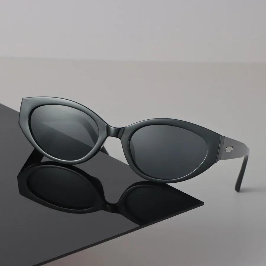 Classic Sunglasses Women Men Brand Mirror Female Male Vintage Candy Colors Cat Eye Sun Glasses Designer