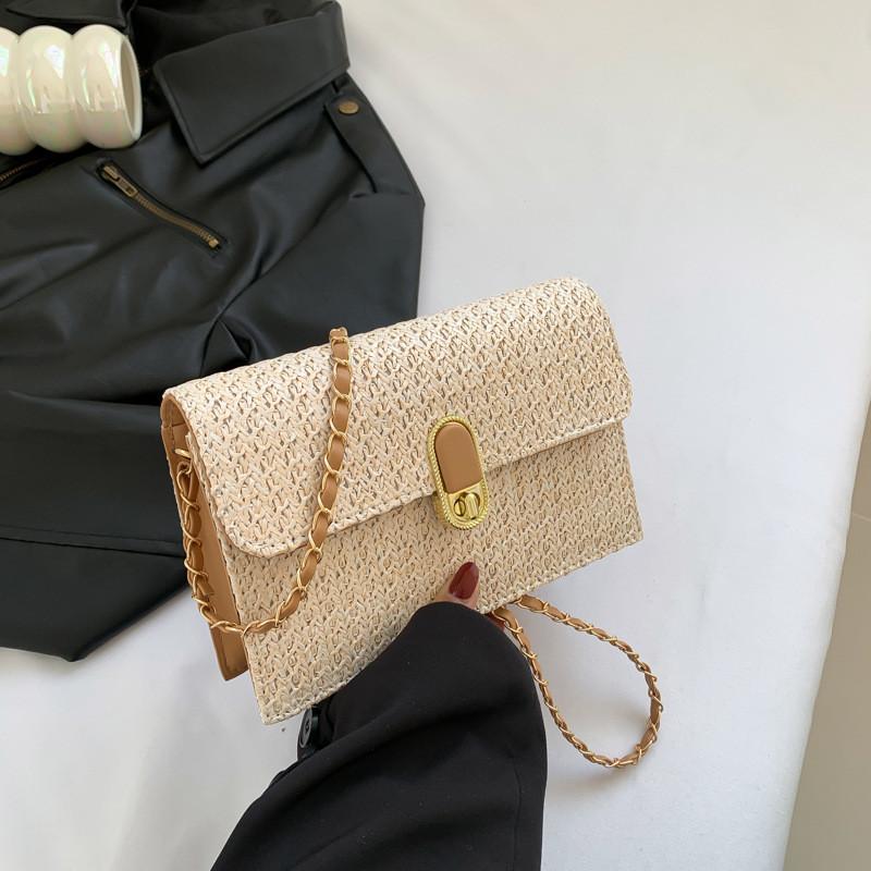 Fashionable Minimalist Crossbody Bag With Car Line Elements хаки