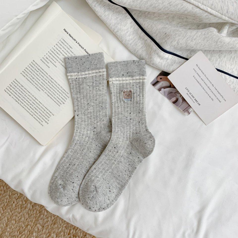 Mid-calf Socks with Two Stripes of Spring and Autumn, Sweet Cartoon Embroidery, Animal Dog, Cute Dot-dot Yarn, School-style Dui Dui Socks