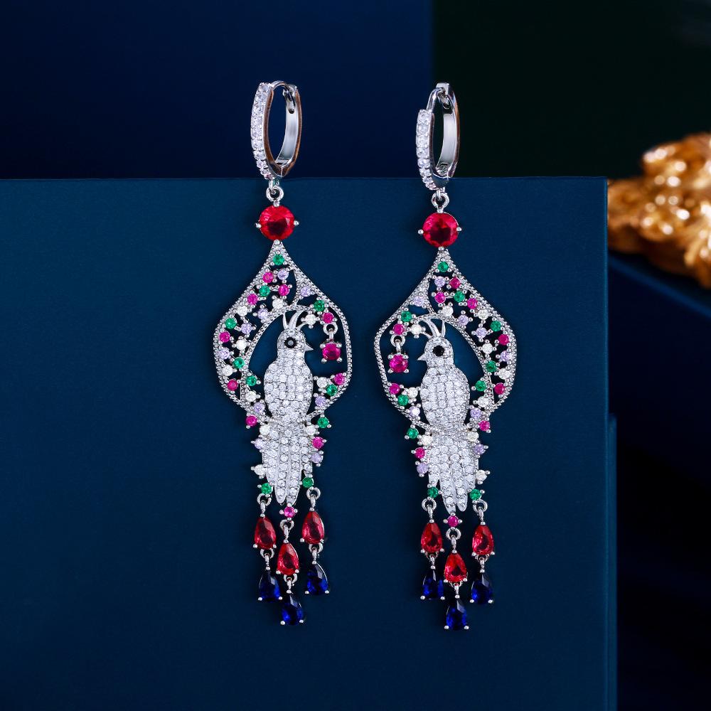 Retro Hofstil Leicht Eingelegte Farbige Zirkon Fransenohrringe Lange Leichte Luxus Phönix Temperament Ohrringe Ohrringe
