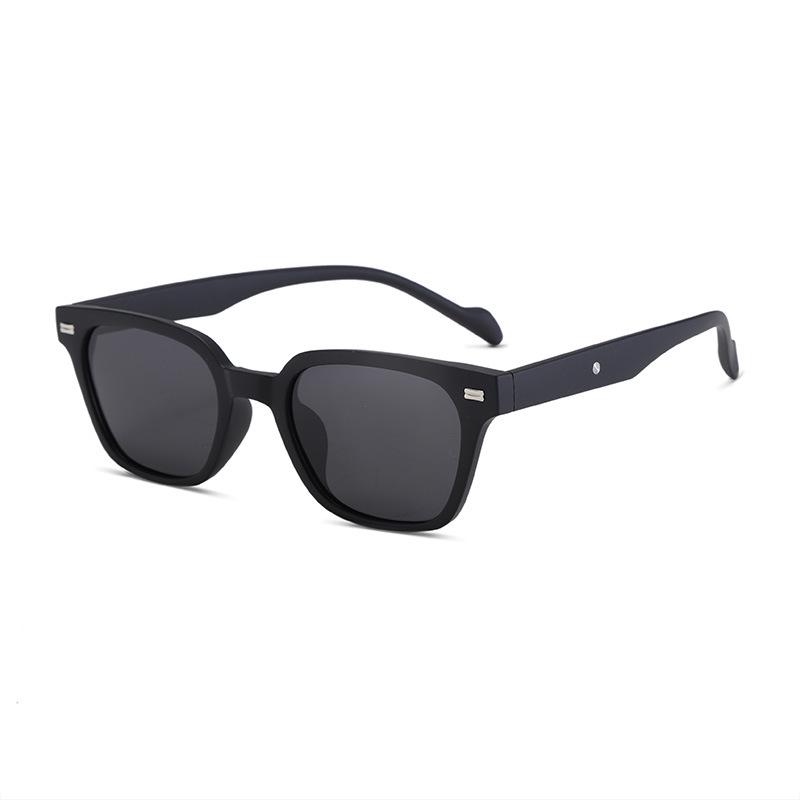 Men's High-End European & American Small Frame Polarized Sunglasses - UV Protection for Driving