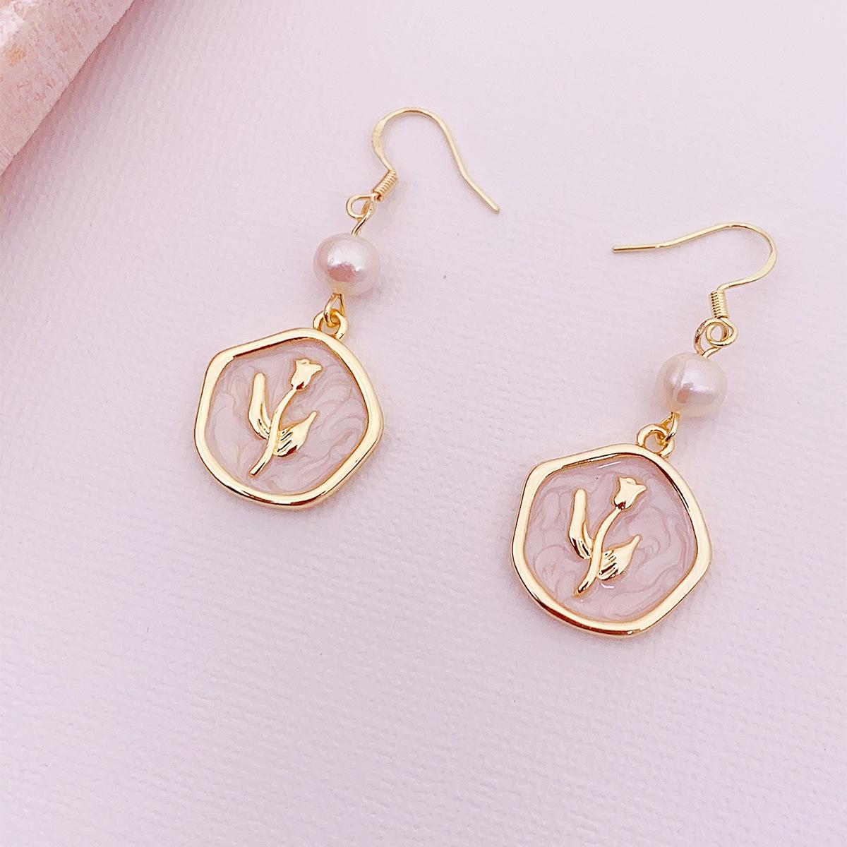 Серьги-капли из пресноводного жемчуга с глазурью, розовые серьги с эмалью, серьги-капли с глазурью, замок-тюльпан, швенза, серьги-цветы  супер-фея