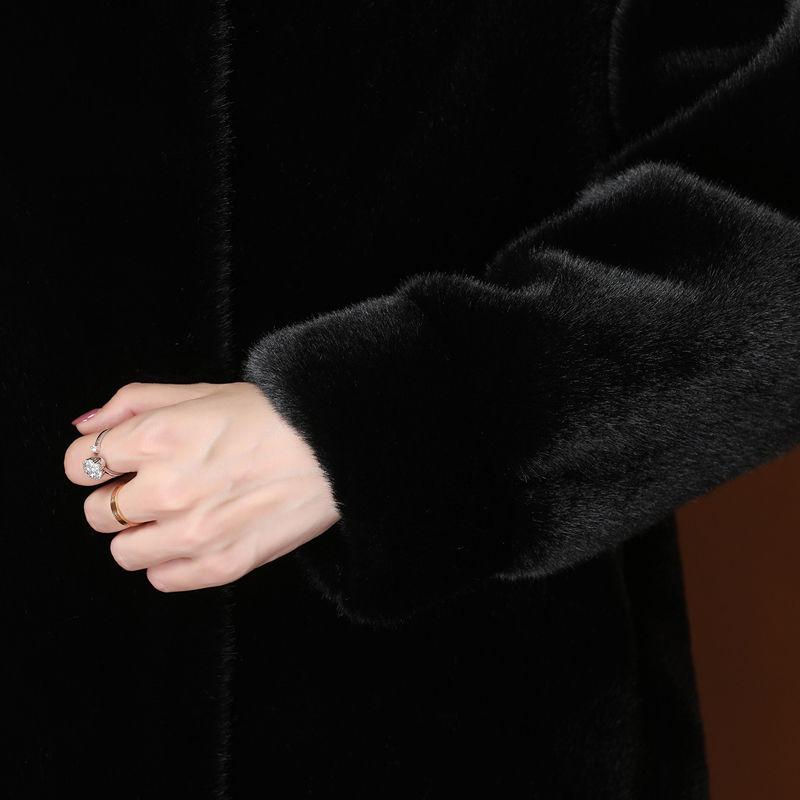 Female Mink Velvet Long Jacket In The Elderly Whole Mink Velvet Fashion Mink Coat for Mothers